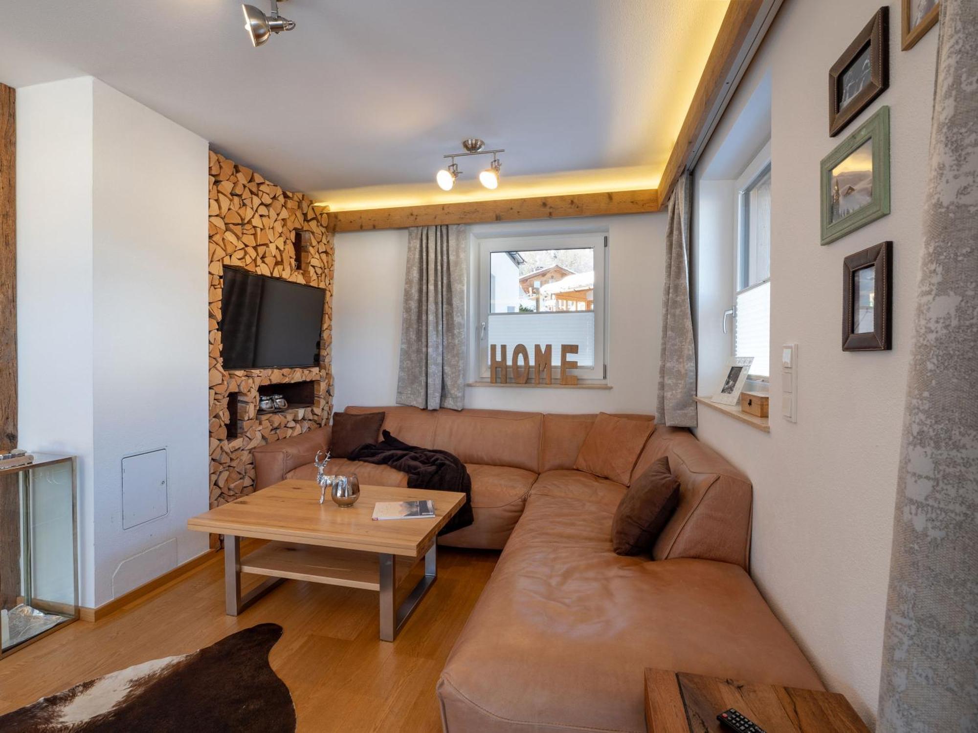 Luxus Ferienwohnung Almhuette Brixen im Thale Esterno foto