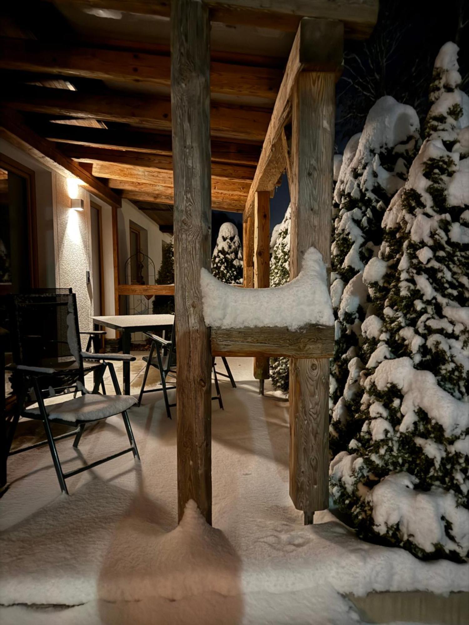 Luxus Ferienwohnung Almhuette Brixen im Thale Esterno foto