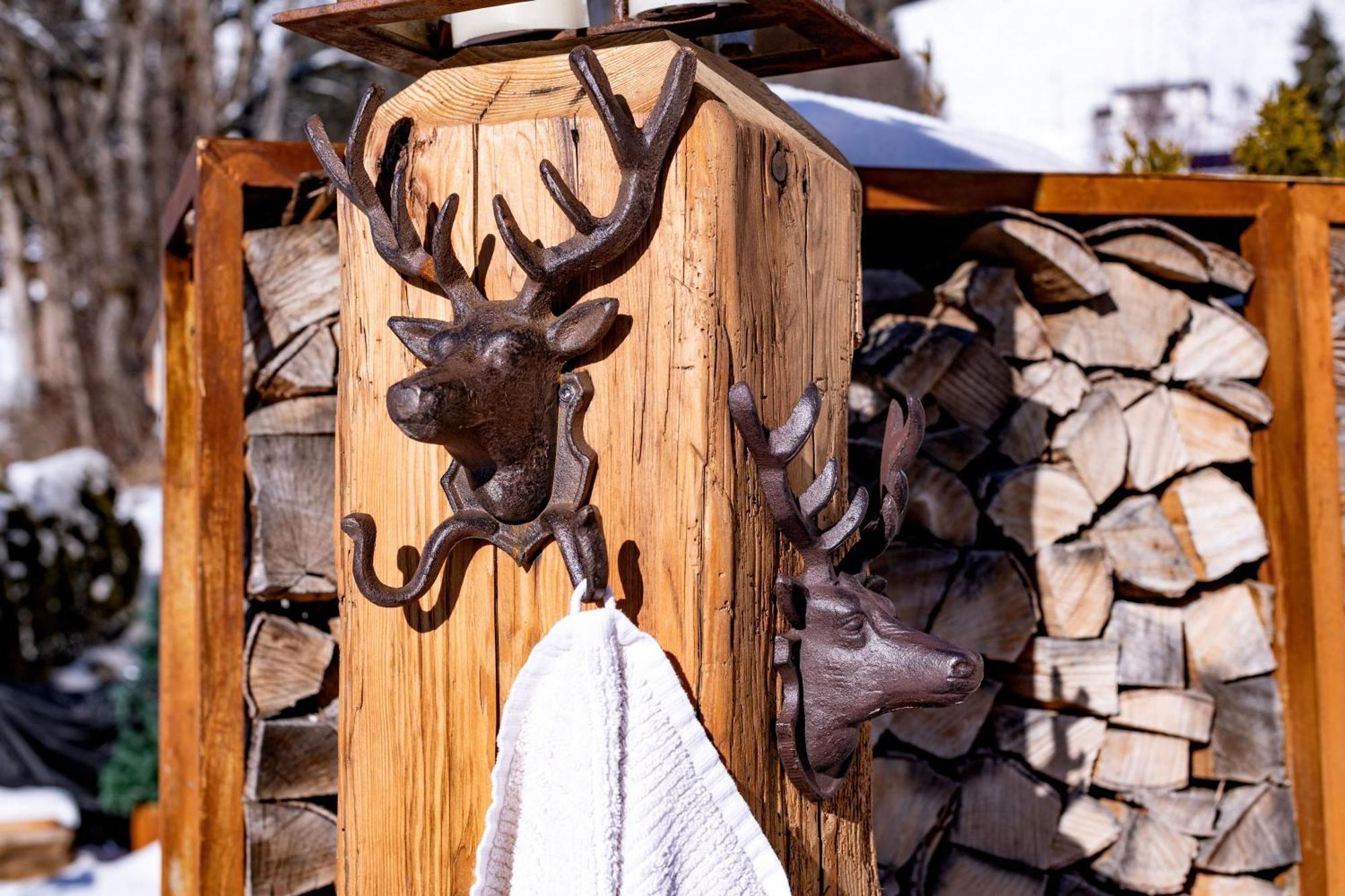 Luxus Ferienwohnung Almhuette Brixen im Thale Esterno foto