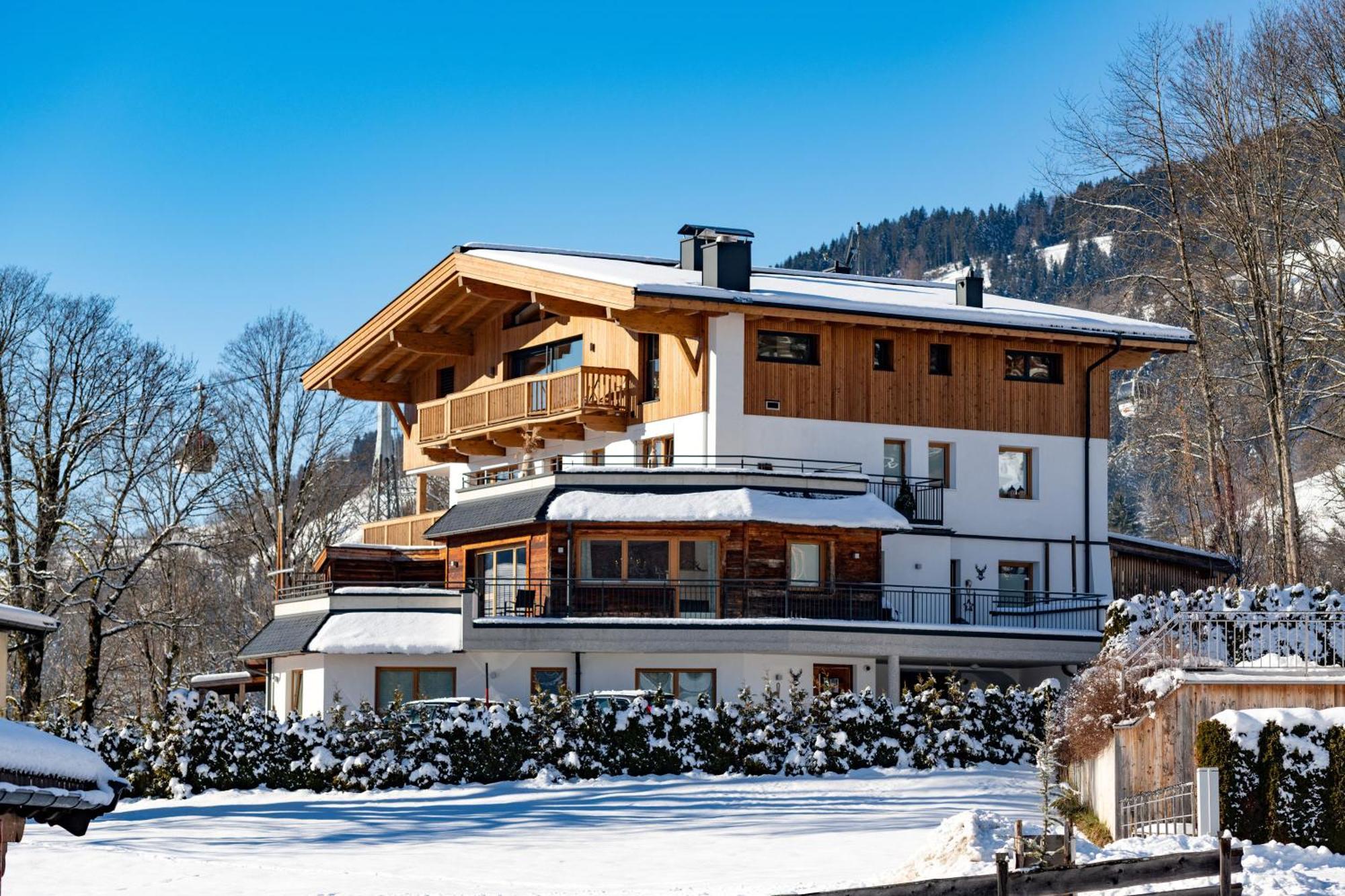 Luxus Ferienwohnung Almhuette Brixen im Thale Esterno foto
